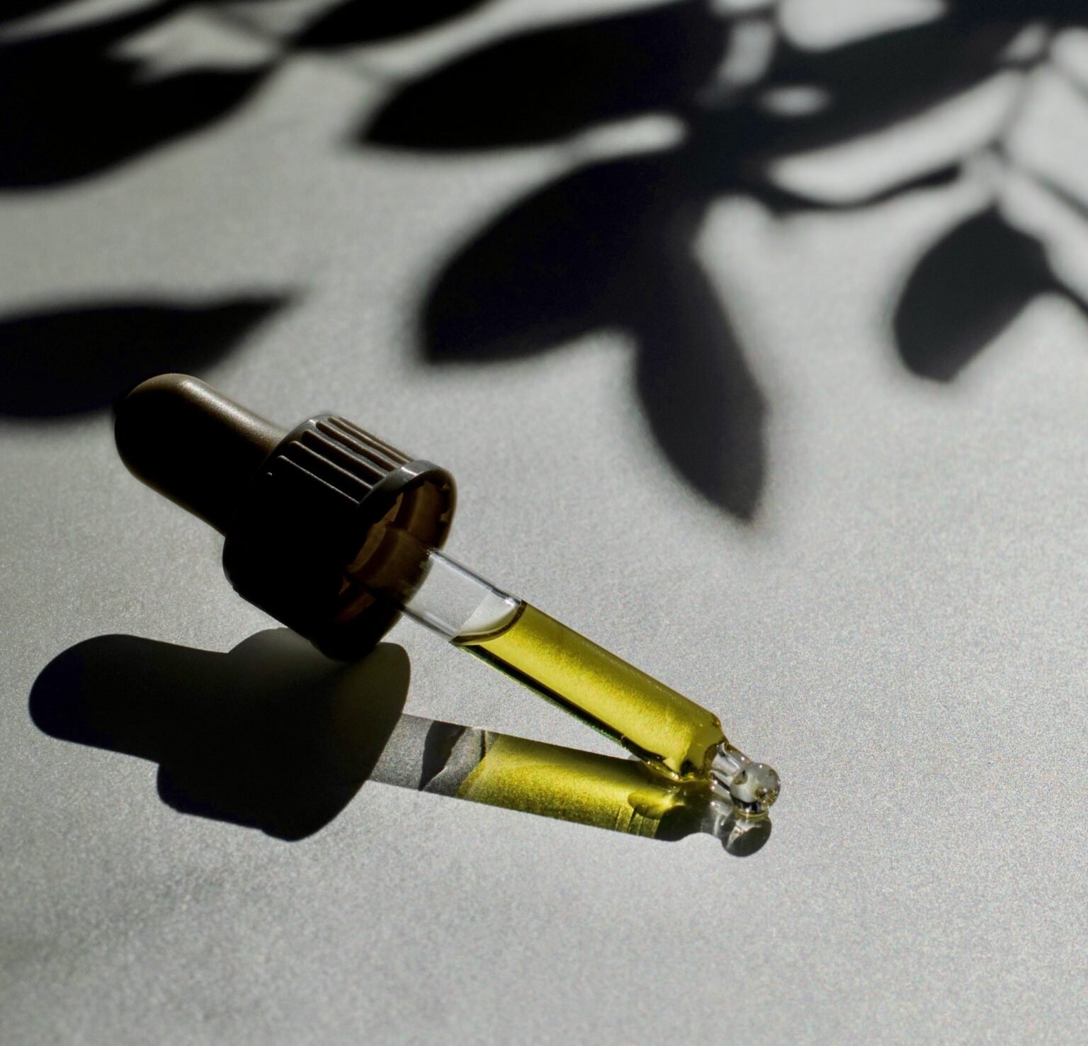 Serum Capilar Regulus - Fortalecimiento y Crecimiento del Cabello - Image 4